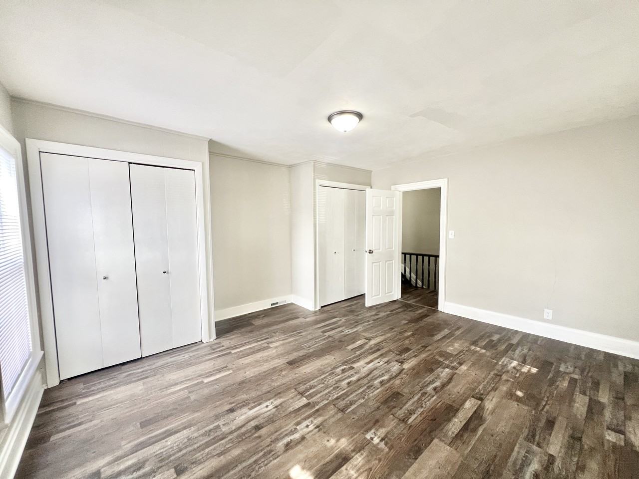 921 W Grand Ave #2 - Photo 3 of 26