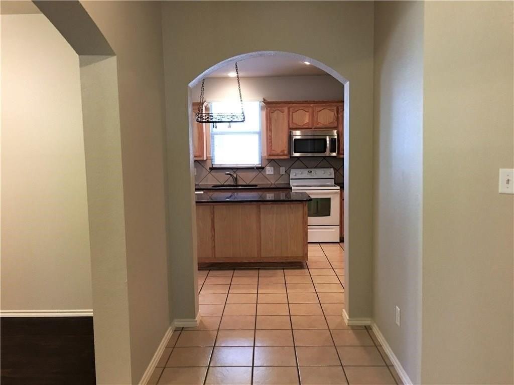8004 Ranchvale Ln - Photo 6 of 27