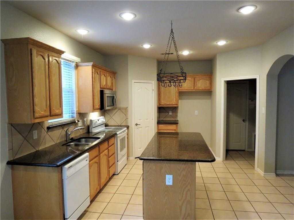 8004 Ranchvale Ln - Photo 7 of 27