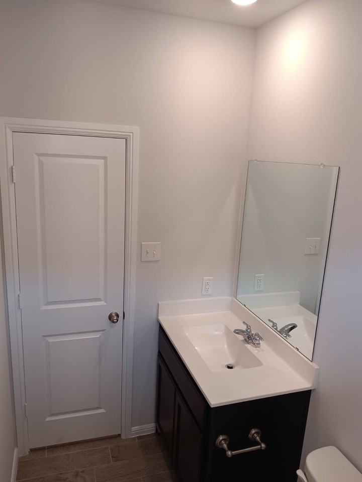 8725 Willowsun Way - Photo 4 of 22