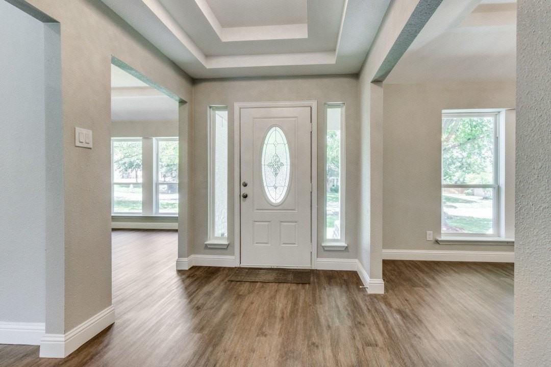 1734 Tobin Trl - Photo 3 of 22