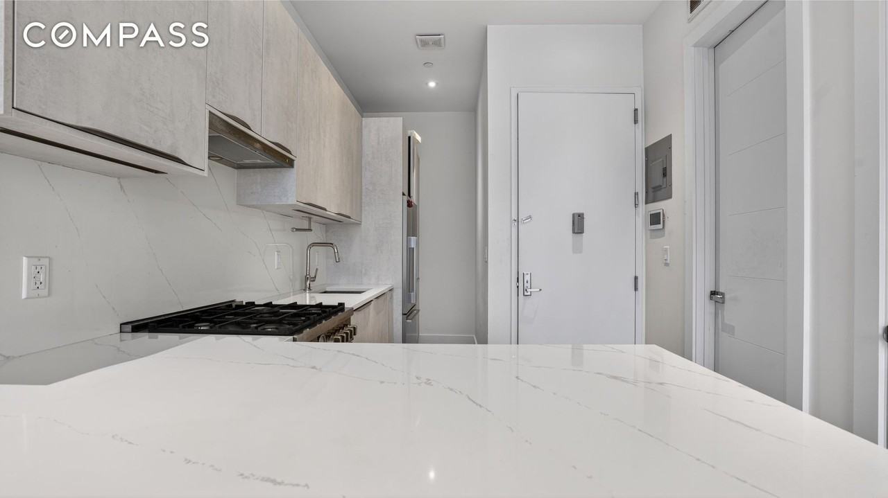 1129 Halsey St #4R - Photo 2 of 8