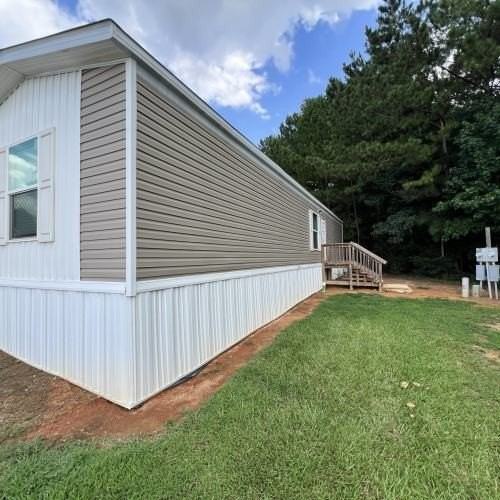 172 Teasley Ln - Photo 7 of 8