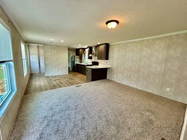 439 Morrow Rd #195 - Photo 3 of 15