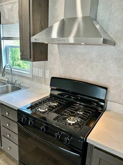 439 Morrow Rd #195 - Photo 7 of 15