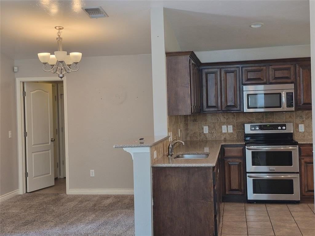 1713 Nw 144th Ter - Photo 3 of 25