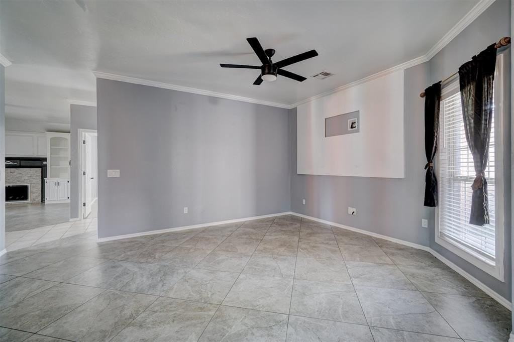1209 Sw 113th St - Photo 4 of 33