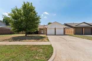 213 S Silver Dr - Photo 1 of 1