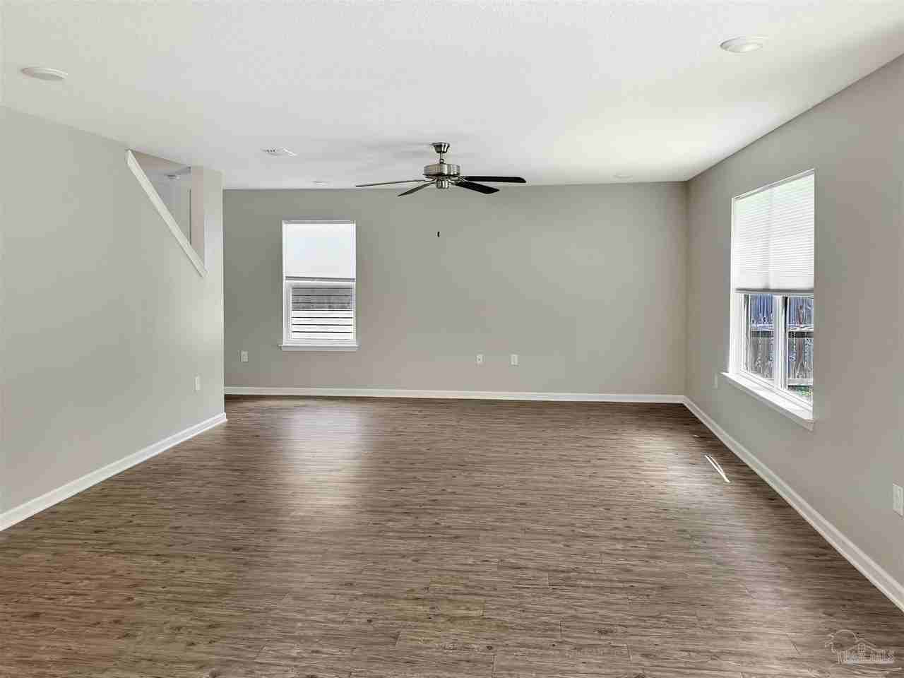 5777 Blackhorse Cir - Photo 2 of 18