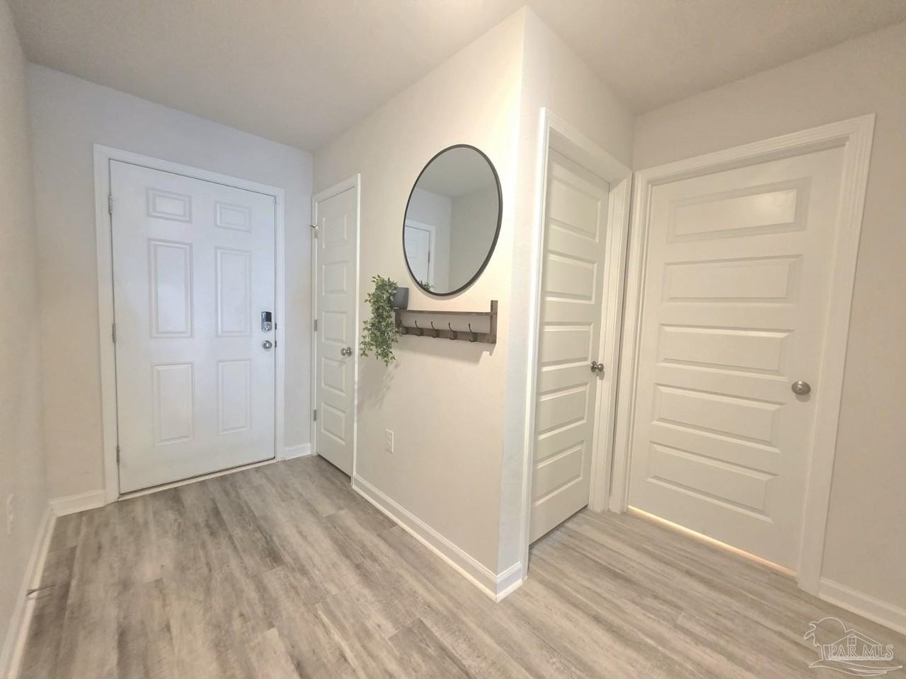 4375 White Cedar Ct - Photo 4 of 22