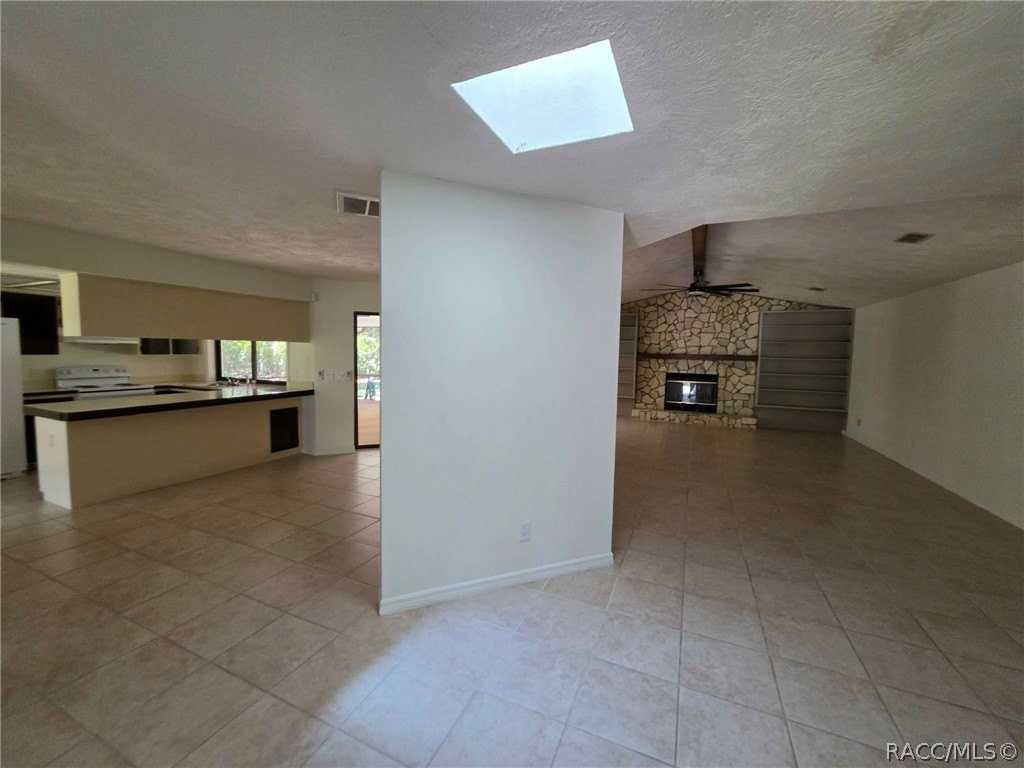 1600 W Ivorywood Dr - Photo 4 of 22