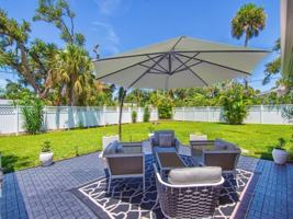 featured image of 641 Bougainvillea Ln