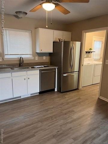 902 Beaconsfield Ave - Photo 4 of 13