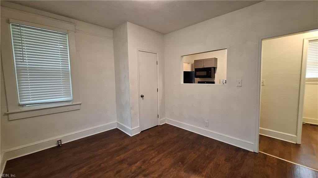 311 W 27th St #A - Photo 7 of 18