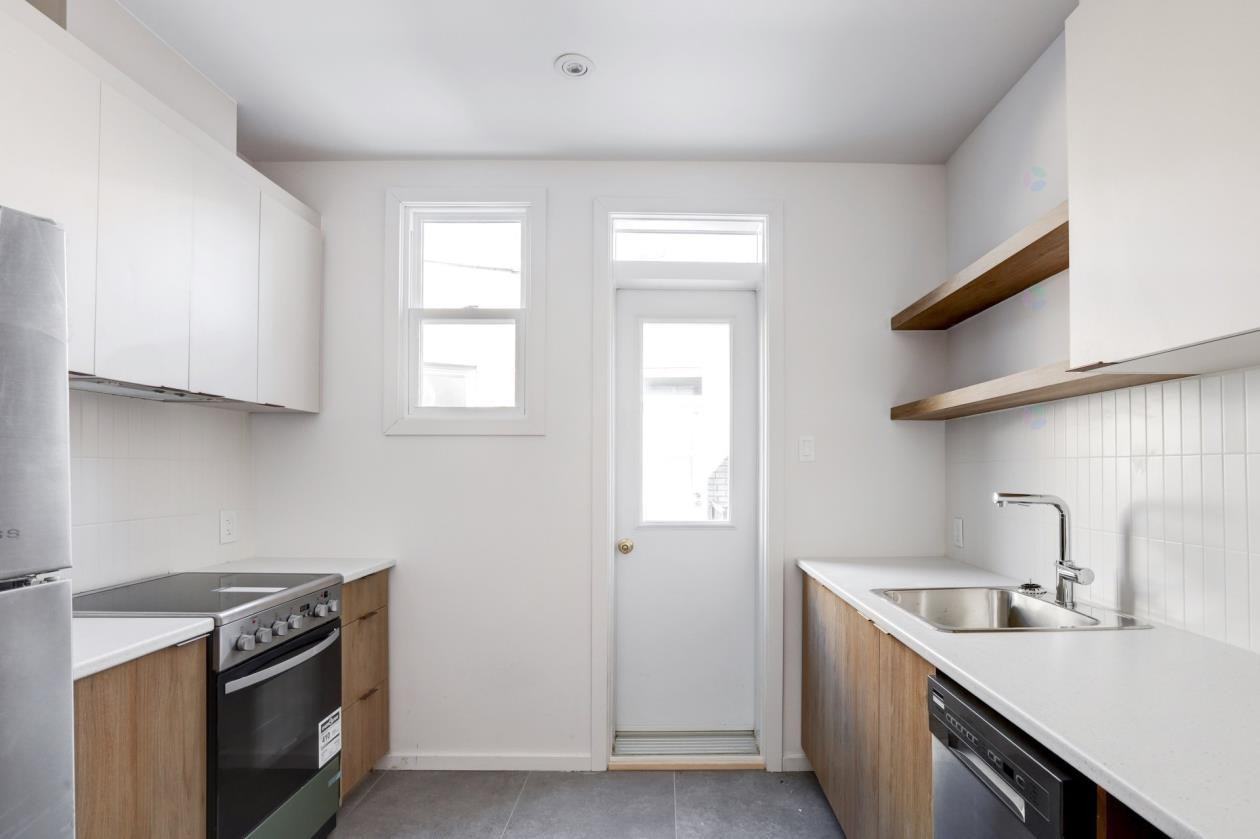 2461 Boulevard Édouard-Montpetit #1 - Photo 6 of 19