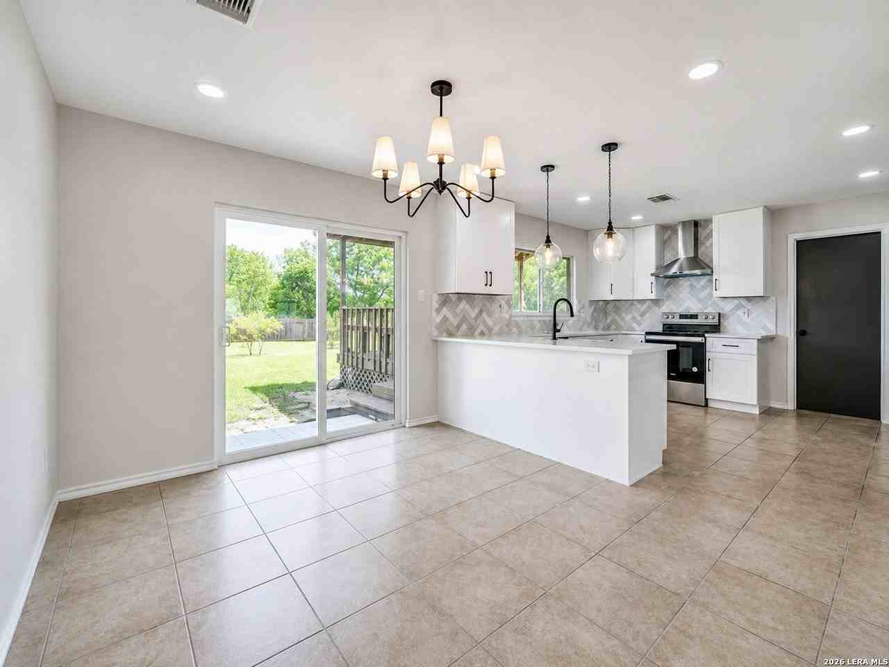9607 Chase Pt - Photo 7 of 27