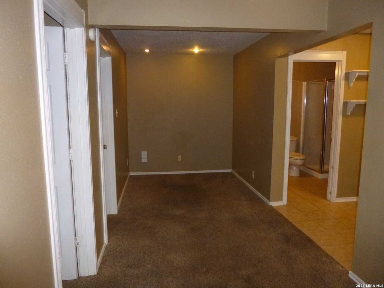 404 Donaldson Ave #REAR - Photo 3 of 17