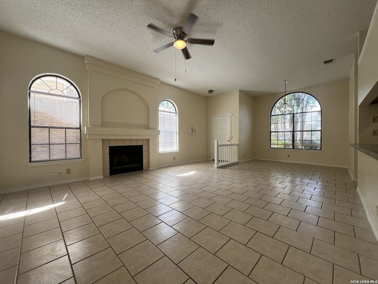 9951 Echo Plain Dr - Photo 2 of 15
