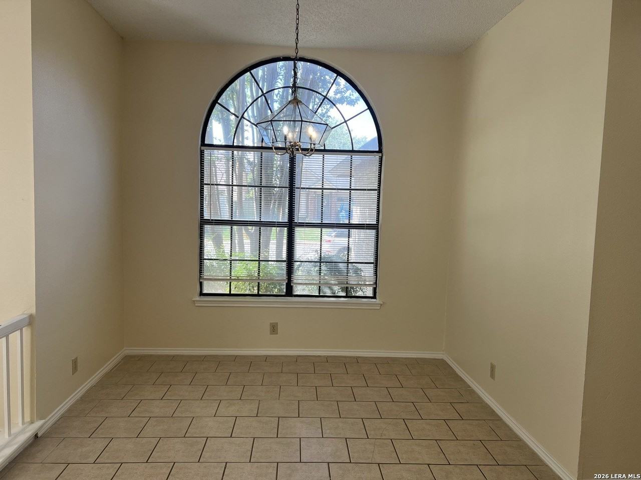 9951 Echo Plain Dr - Photo 5 of 15