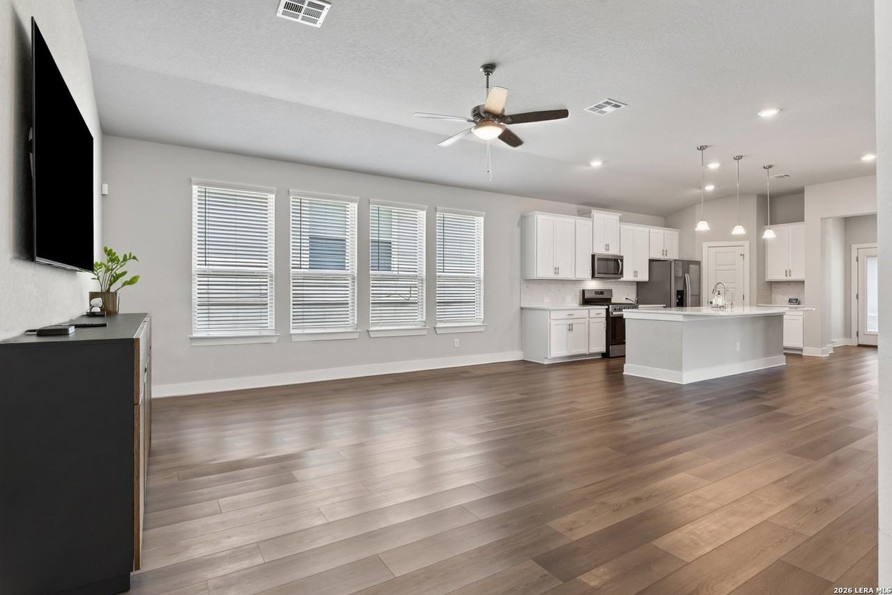 25758 Rosey Way - Photo 6 of 33