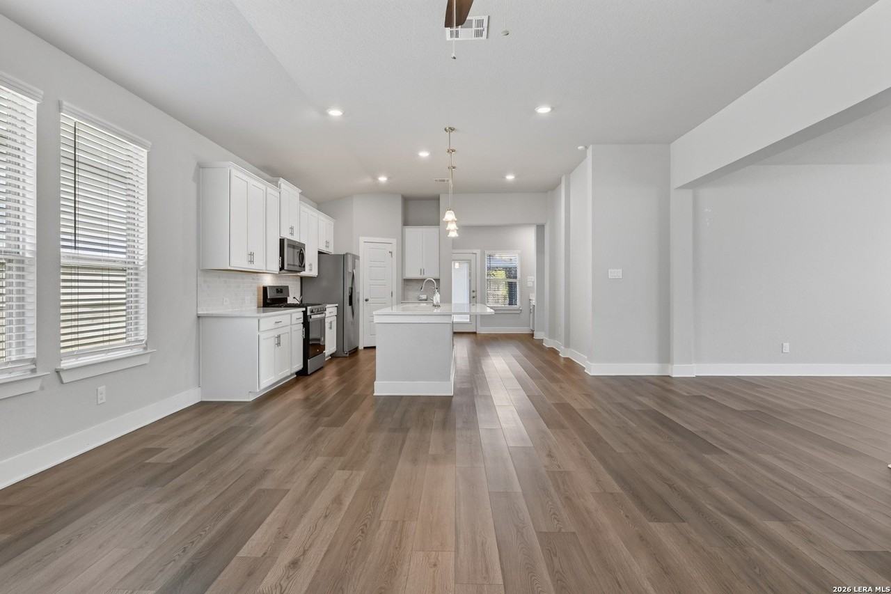 25758 Rosey Way - Photo 7 of 33