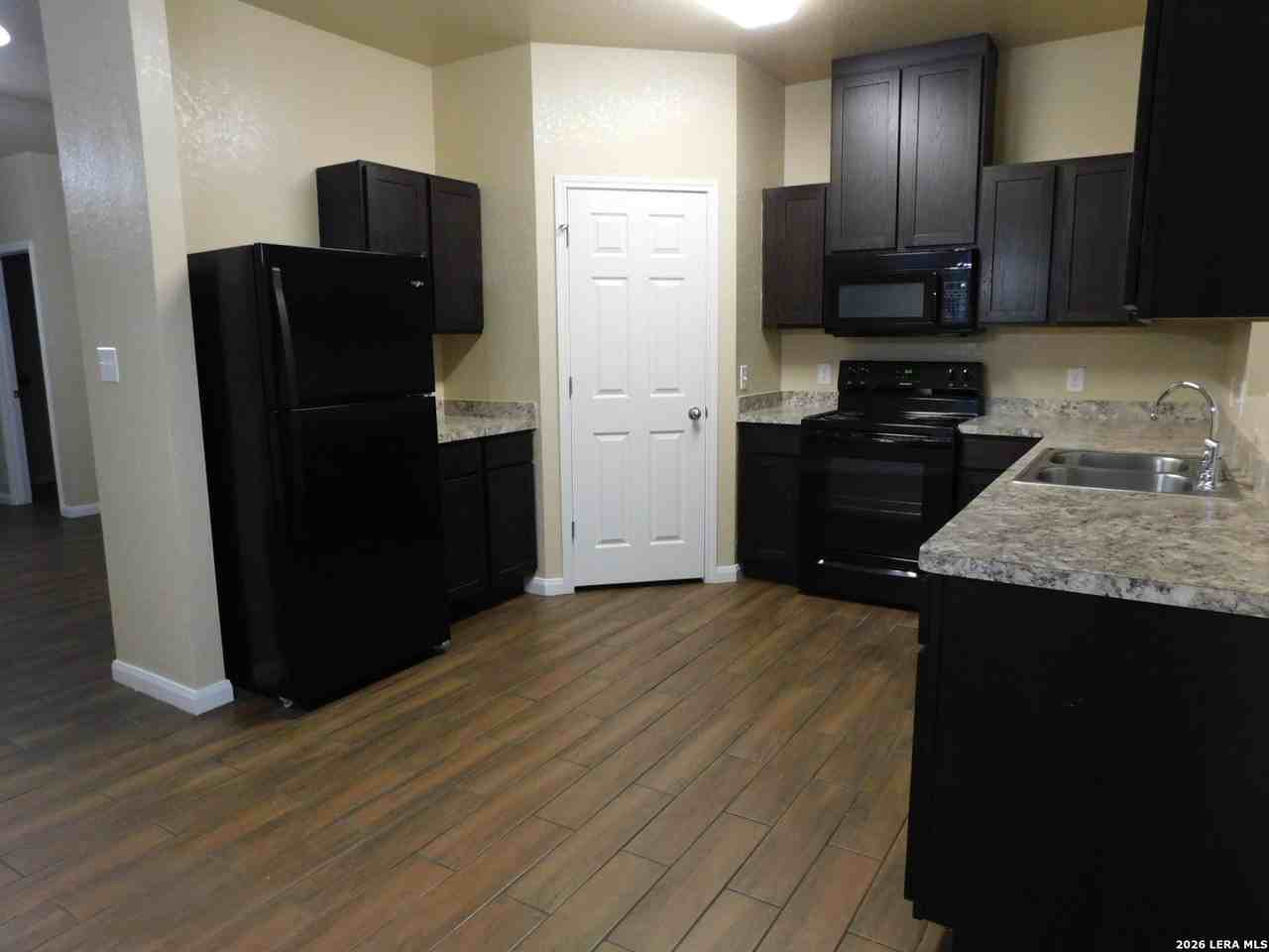 8710 8th St #2 - Photo 4 of 18