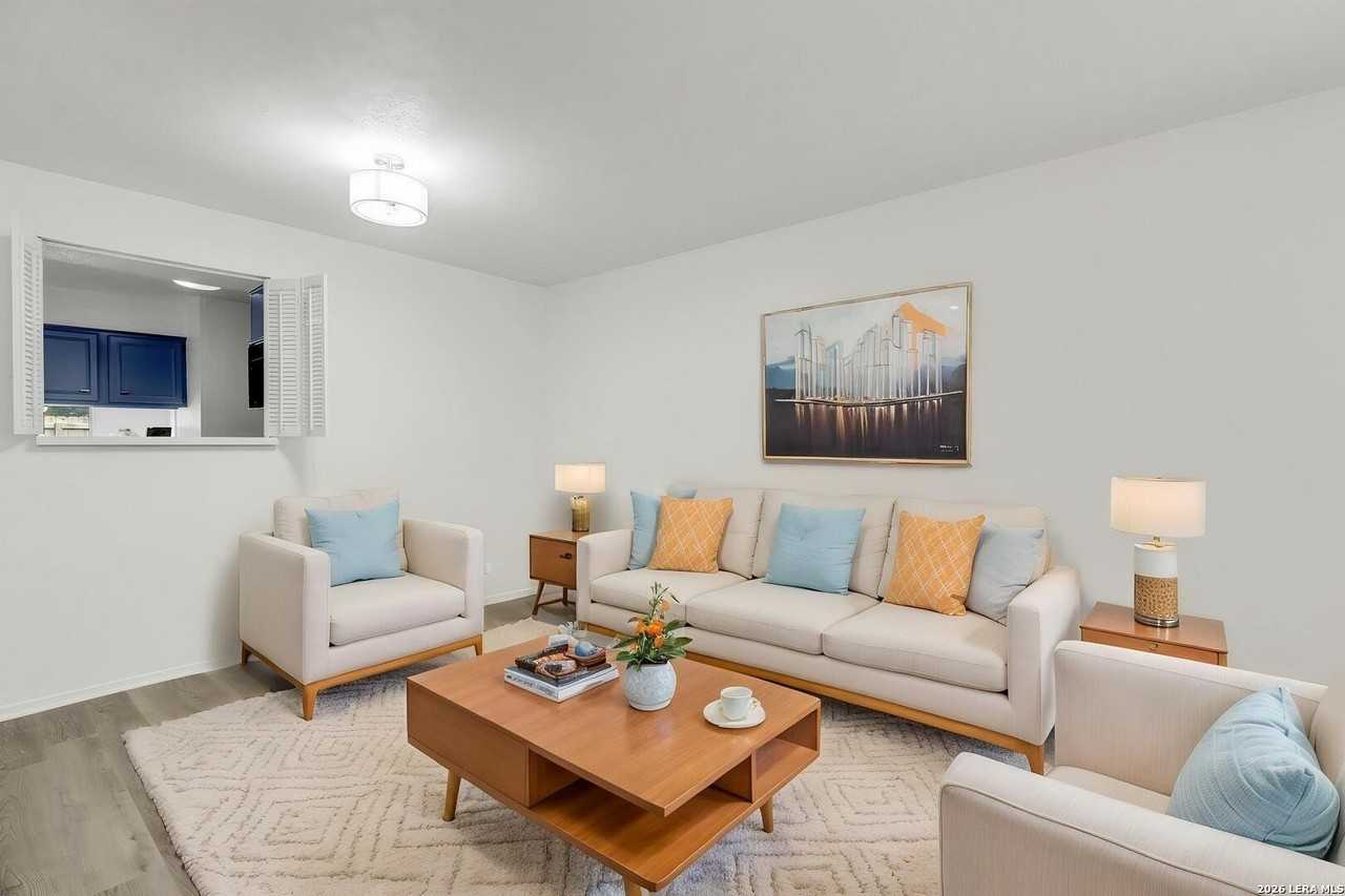 5017 Concord Rdg - Photo 2 of 26