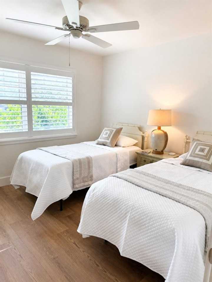 540 Neptune Ave #7 - Photo 7 of 26