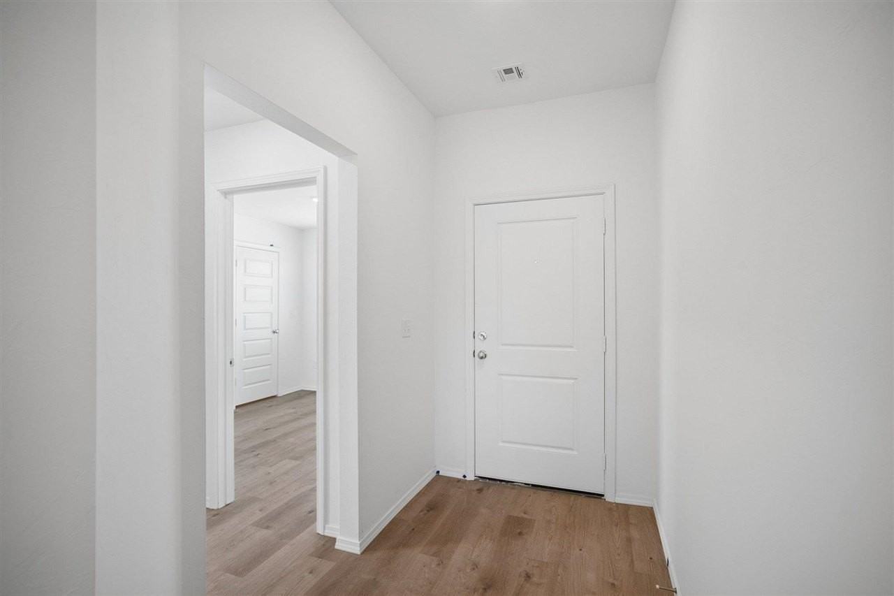 2100 W 30th Pl - Photo 3 of 40