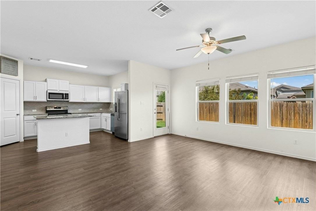 513 Circle Way - Photo 6 of 36