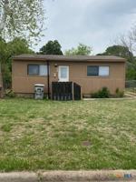 featured image of 902 S 4th St