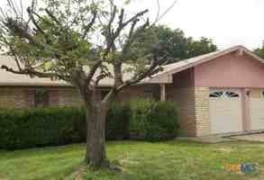 featured image of 1207 Ruiz Dr
