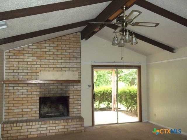 1207 Ruiz Dr - Photo 3 of 11
