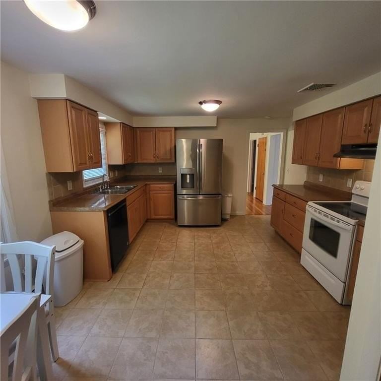 72 Blueberry Dr - Photo 5 of 23