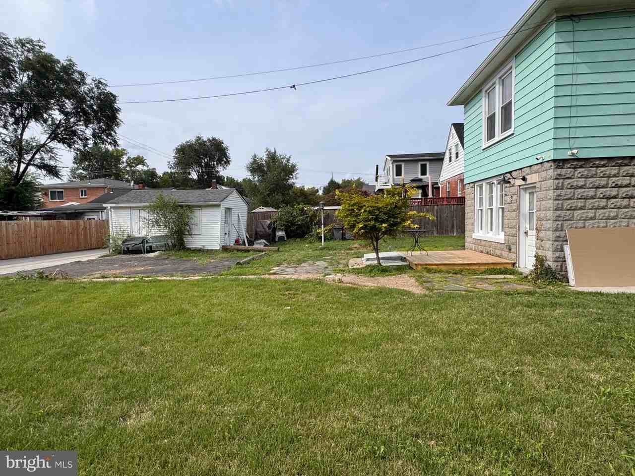 4212 22nd St Ne - Photo 5 of 19