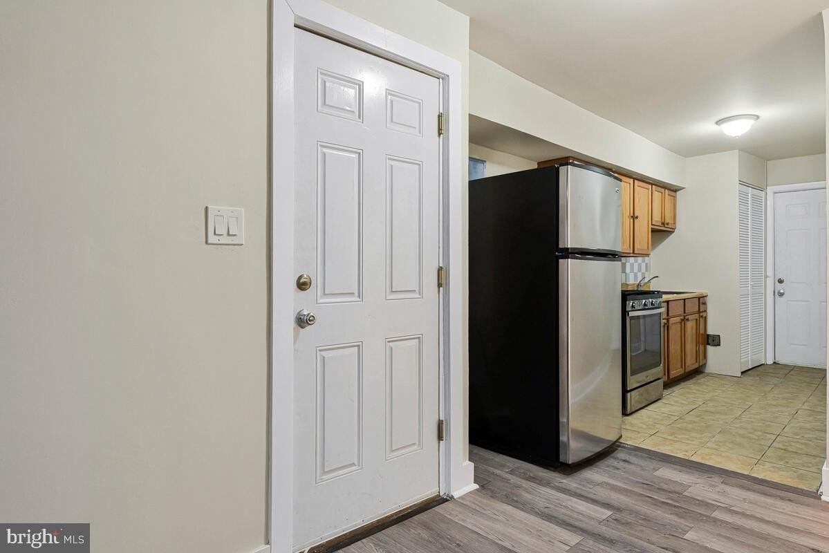 3427 B St Se #4 - Photo 4 of 13