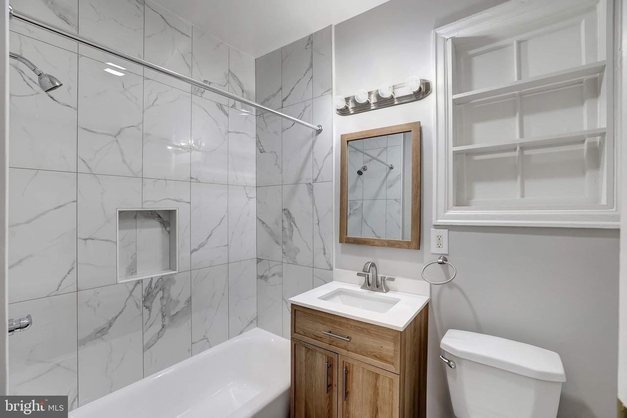1426 12th St Nw #3 - Photo 6 of 14