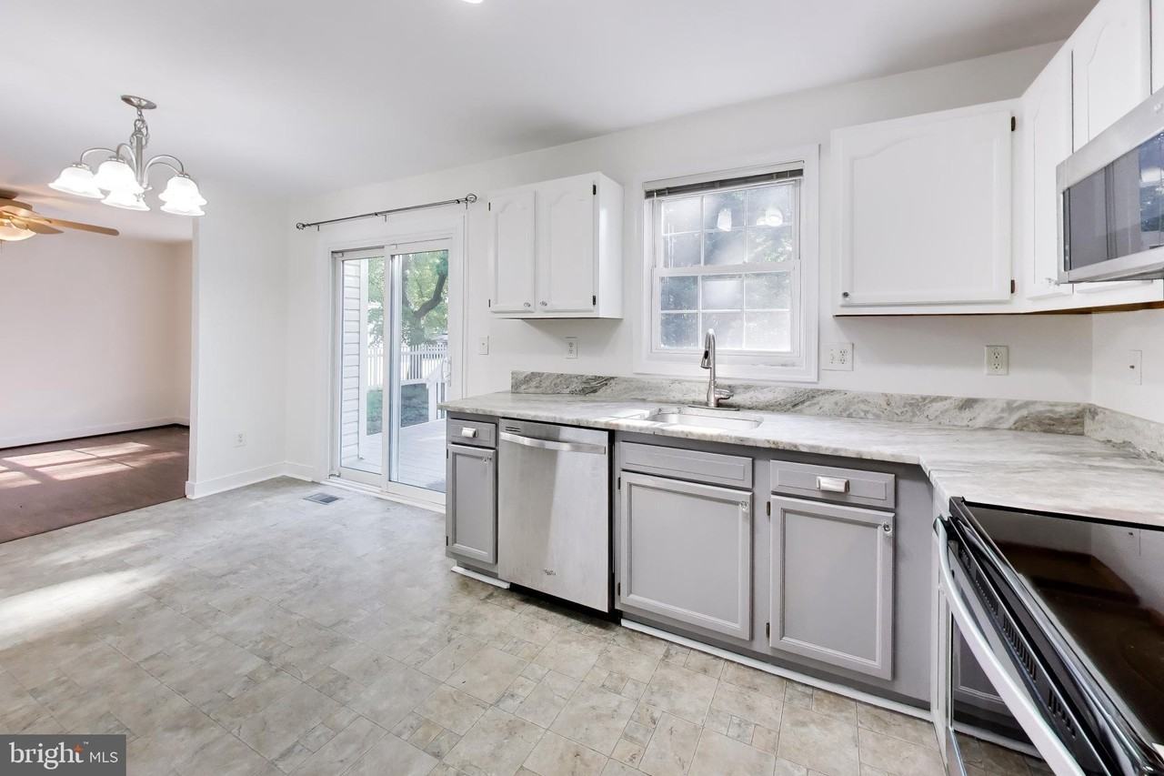 8071 Clark Station Rd - Photo 3 of 49