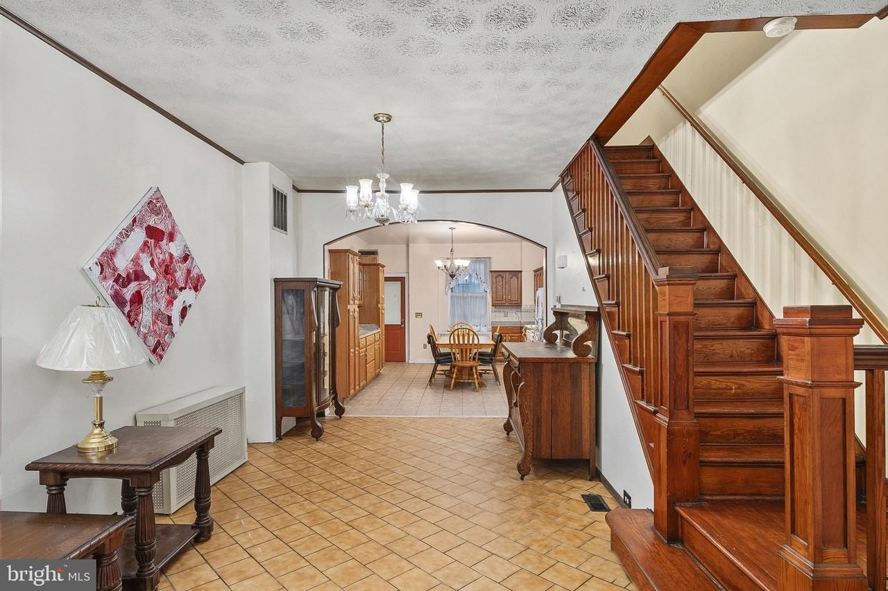 22 S Highland Ave - Photo 6 of 27