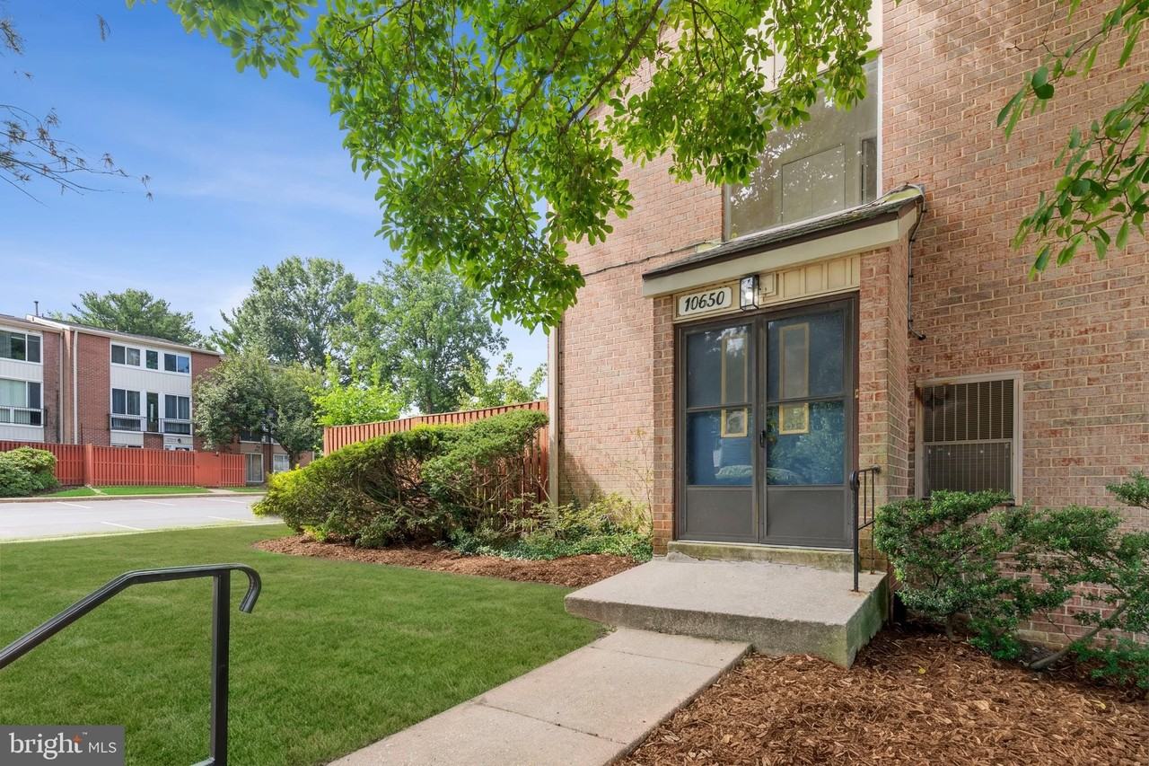 10650 Green Mountain Cir #6 - Photo 4 of 43