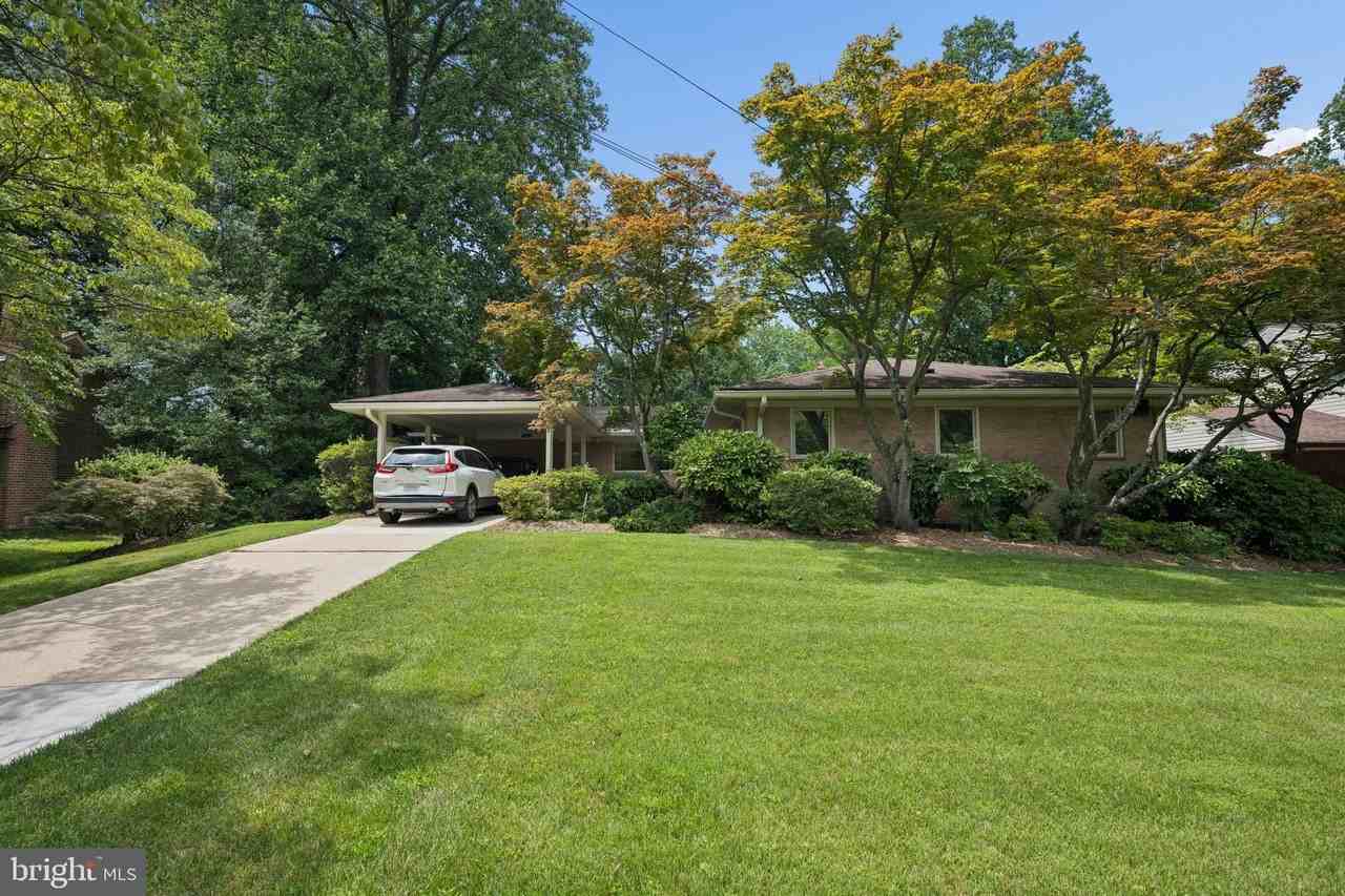 7016 Hopewood St - Photo 2 of 50