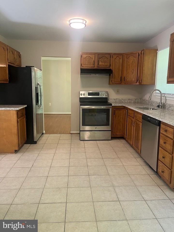 4603 Hidden Pine Ln - Photo 4 of 19