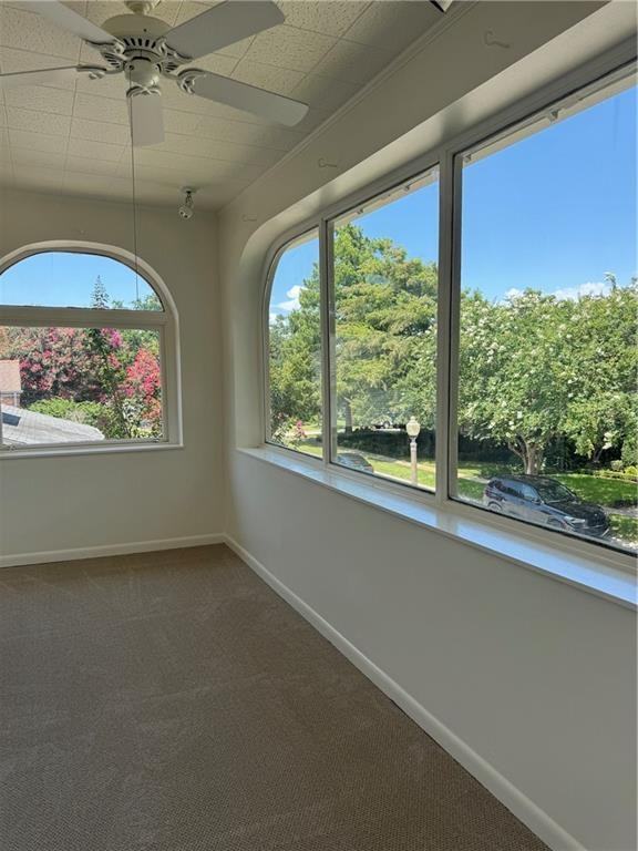 216 Hollywood Dr - Photo 3 of 15