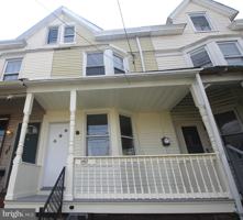 featured image of 1157 Chambers St
