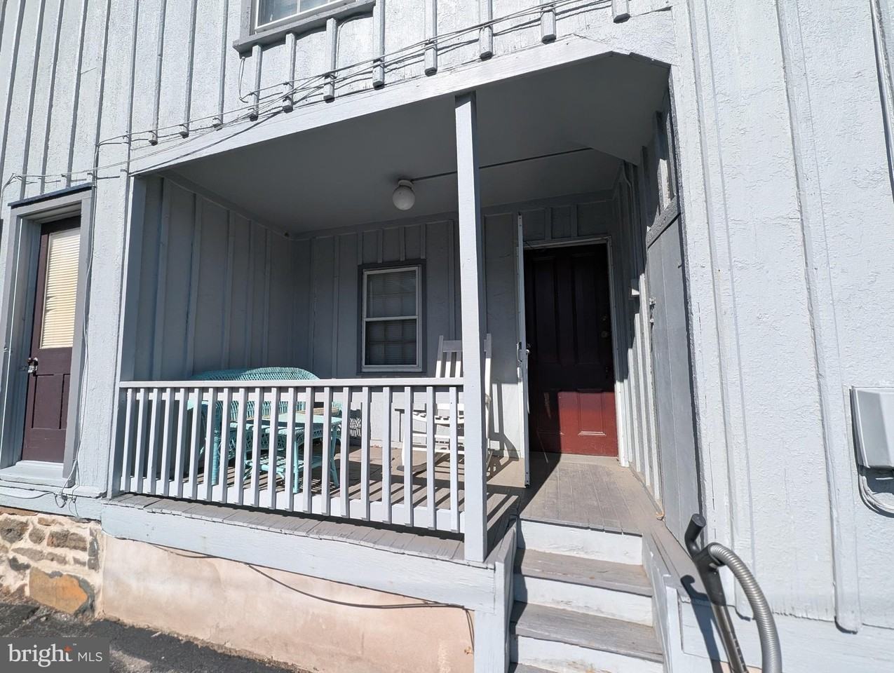 115 Chambersburg St - Photo 2 of 10