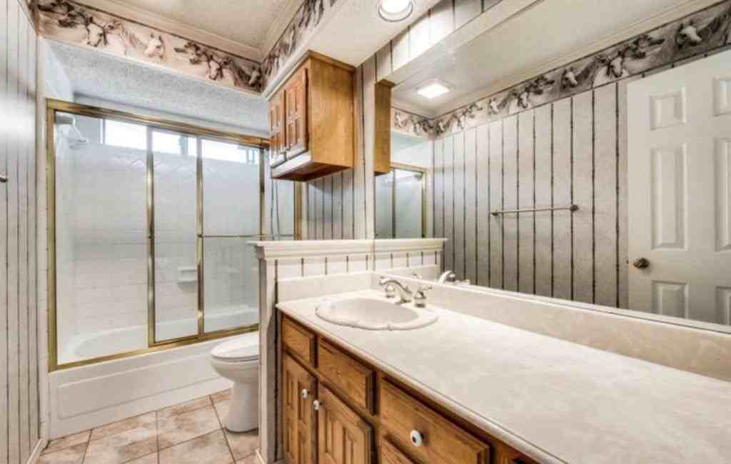 8110 Rawhide Rd - Photo 7 of 11
