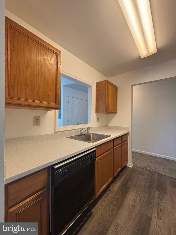 279 W Uwchlan Ave #279 - Photo 6 of 19
