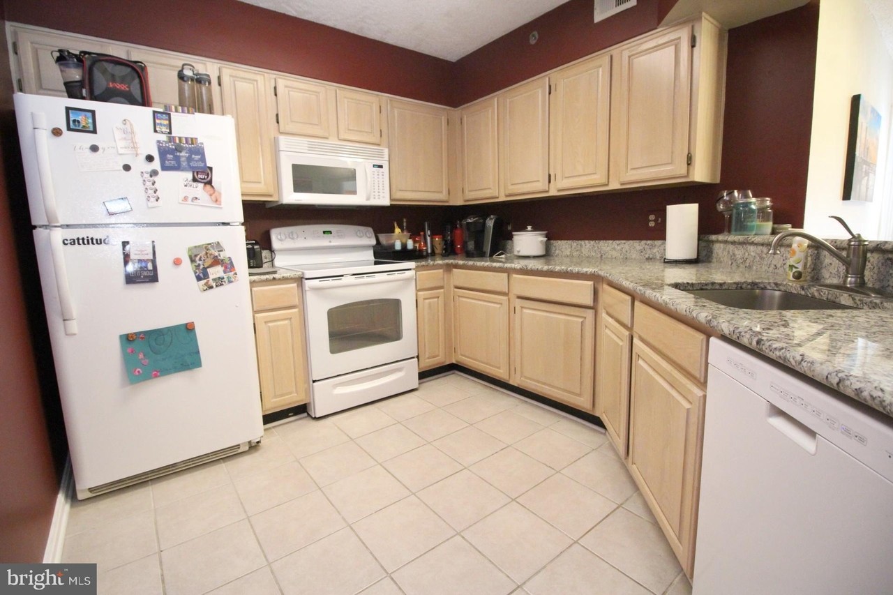 1200 Braddock Pl #312 - Photo 7 of 23