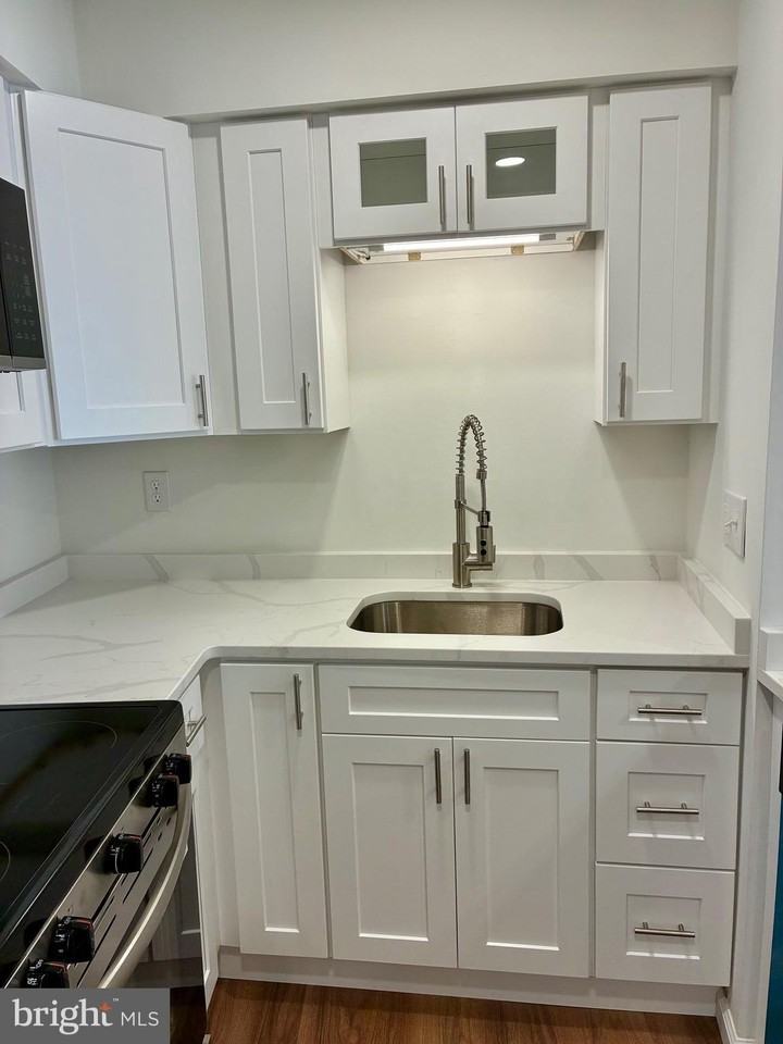 5772 Rexford Ct Unit G - Photo 6 of 31