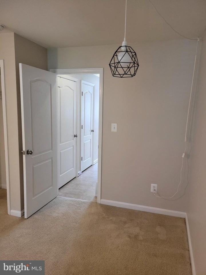 25117 Sweet Myrtle Sq - Photo 6 of 50